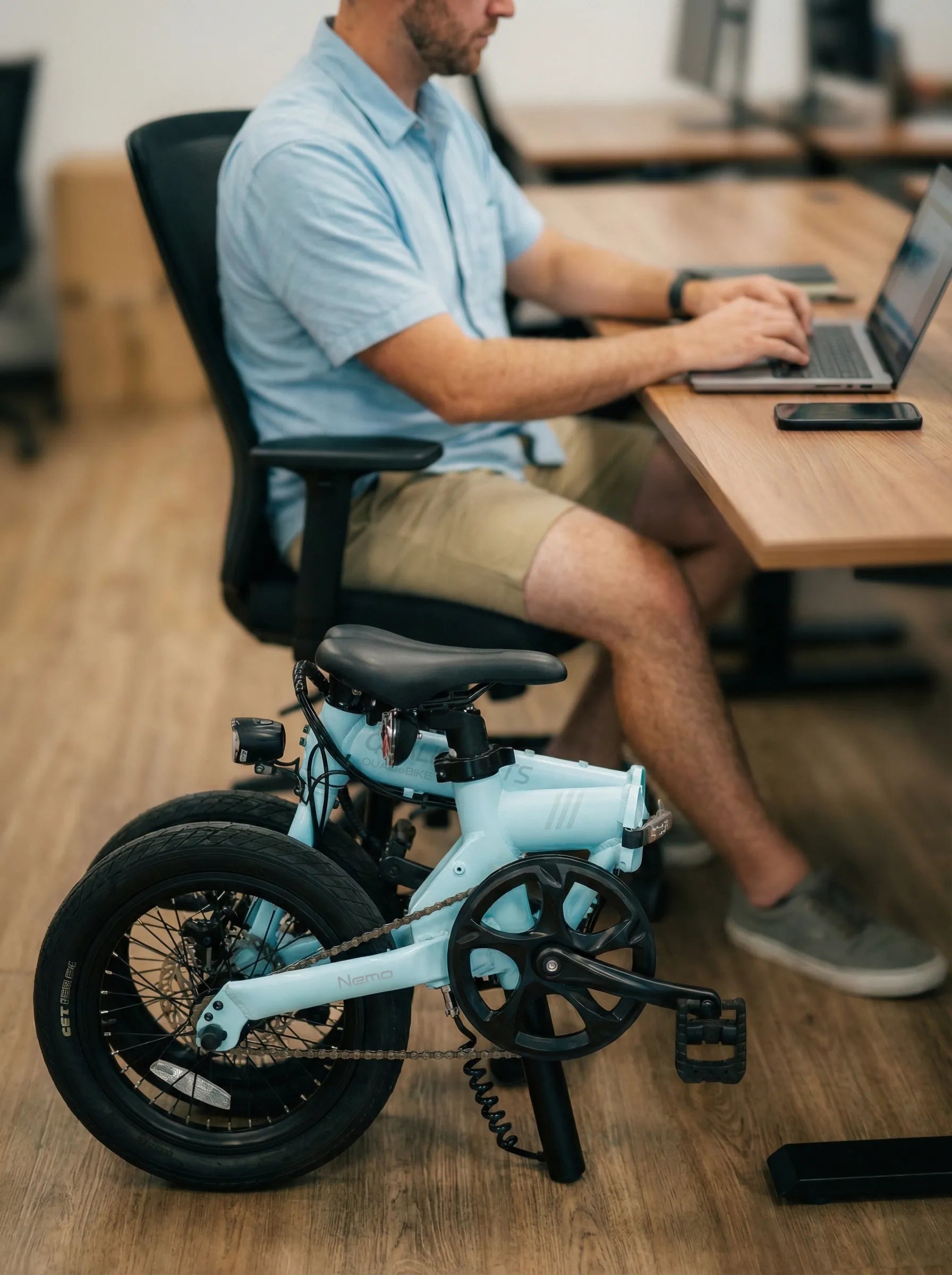 Nemo portable folding electric bike under office desk, lightweight e-bike for urban professionals